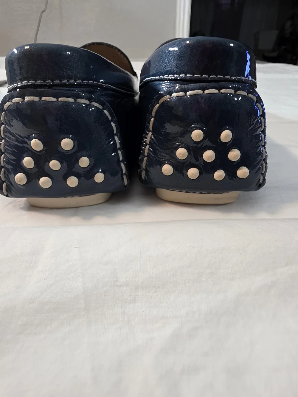 Johnston & Murphy Women's Metallic Navy Patent Leather Loafers